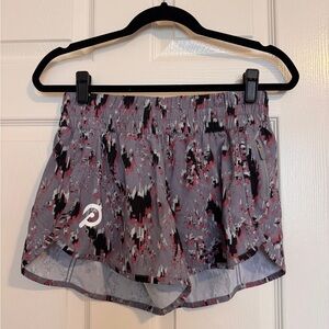 Lululemon x Peloton Hotty Hot Shorts Size 8